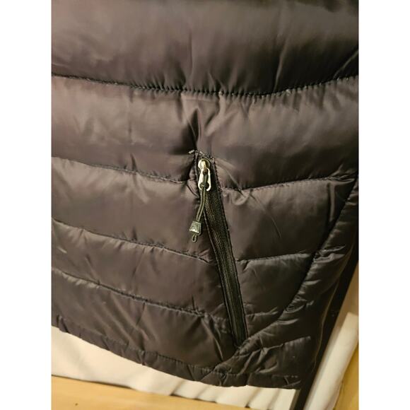 Eddie Bauer Women’s Black Goose Down Vest – Size Large - Picture 7 of 9